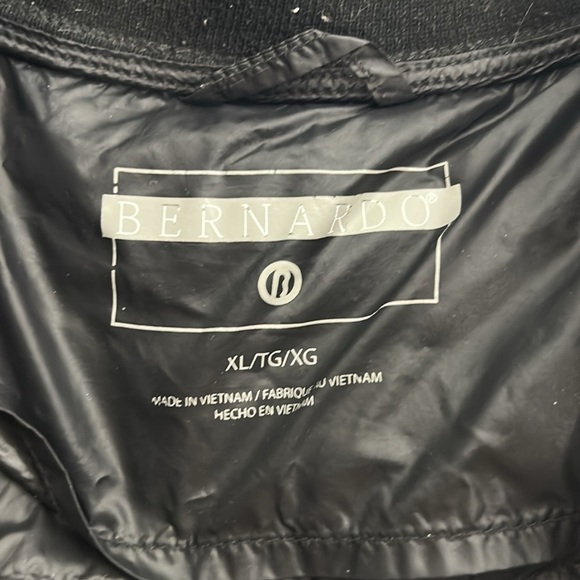 Black Quilted Women's Jacket Bernardo size XL black primaloft - Picture 6 of 8